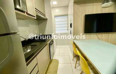 Imagem: O apartamento possui 3 Dormitórios, 1 Banheiro, 1 Vaga na garagem