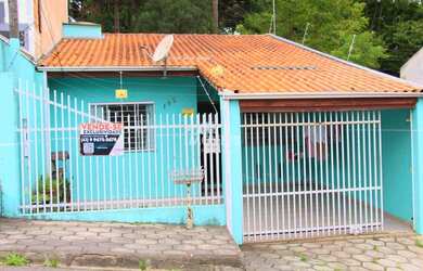 Imagem: A casa possui 3 Dormitórios, 1 Banheiro, 1 Vaga na garagem