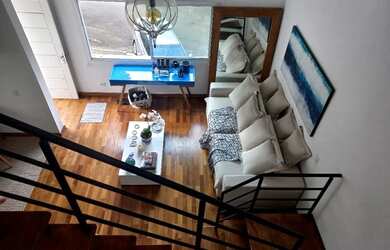 Imagem: A casa em condomínio possui 4 Dormitórios, 3 Banheiros, 5