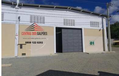 Imagem: O depósito possui 2 Vagas na garagem e 2000m² de Área e está