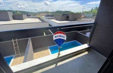 Imagem: A casa em condomínio possui 3 Dormitórios, 5 Banheiros, 2