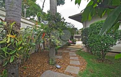 Imagem 14: São Paulo - Casa Padrão - ALTO DE PINHEIROS