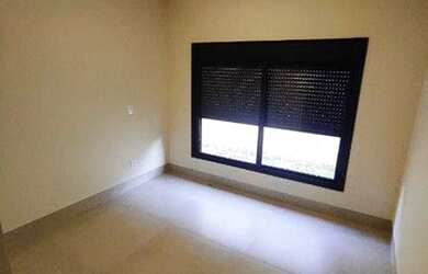 Imagem 11: Casa Alto Padrão. Piscina, Churrasqueira, VarandaeImóvel novo