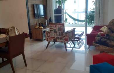 Imagem: O apartamento possui 3 Dormitórios, 2 Banheiros, 2 Vagas na