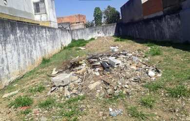 Imagem: O terreno possui 300m² de Área e está localizado em Cidade