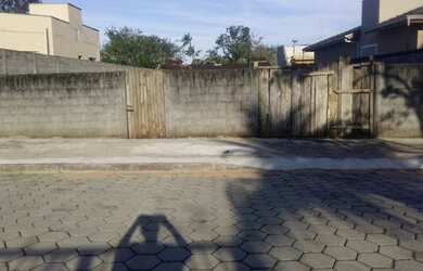 Imagem: O terreno possui 368m² de Área e está localizado em Portal