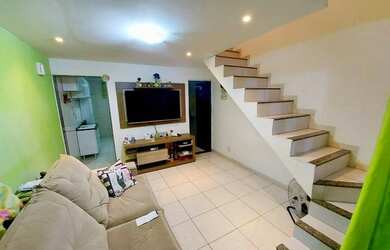 Imagem: A casa possui 2 Dormitórios, 1 Banheiro, 1 Vaga na garagem