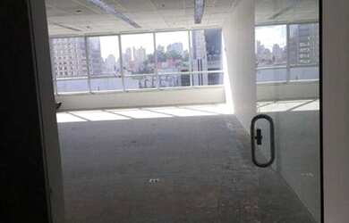 Imagem 3: Conjunto, 218 m² uteis - venda por R$ 2.450.000 ou aluguel por R$ 10.900/mês...