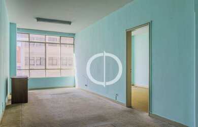 Imagem: O depósito possui 58m² de Área e está localizado em Centro