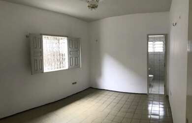Imagem 5: Casa com 3 quartos a venda, 140 m² por R$ 500.000 - Horto - Teresina/PI...