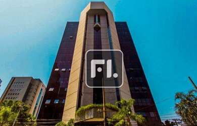 Imagem: O depósito possui 5 Vagas na garagem, 400m² de Área e está