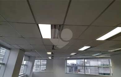 Imagem: O depósito possui 5 Vagas na garagem, 173m² de Área, Imóvel