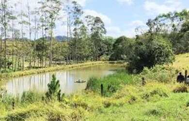 Imagem: O terreno possui 1.000m² de Área e está localizado em Cidade