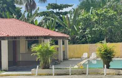 Imagem: A casa em condomínio possui 3 Dormitórios, 2 Banheiros, 5