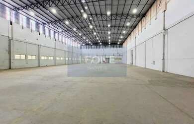 Imagem 6: Galpão para Locação em São Paulo, Barra Funda, 12 banheiros, 40 vagas