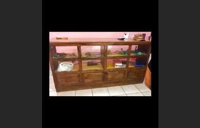 Imagem: O depósito está localizado em Santo André, Santarém à venda