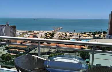 Imagem: O apartamento possui 2 Dormitórios, 2 Banheiros, 2 Vagas na