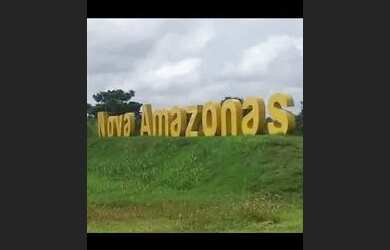 Imagem: O terreno possui Imóvel novo e está localizado em Centro