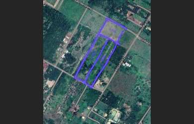 Imagem: O terreno possui 21.350m² de Área e está localizado em Recanto