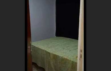 Imagem: O apartamento possui 2 Dormitórios, 1 Banheiro e 1 Vaga na