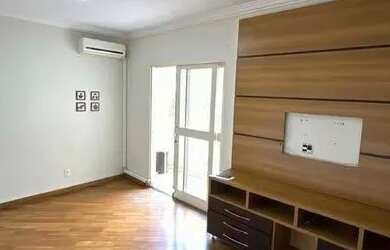 Imagem: O apartamento possui 2 Dormitórios, 2 Banheiros, 2 Vagas na