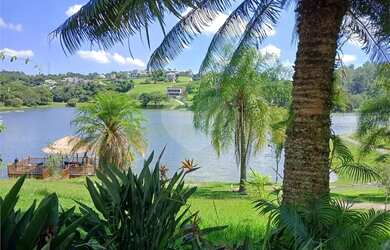 Imagem: O terreno possui 854m² de Área e está localizado em Bairro