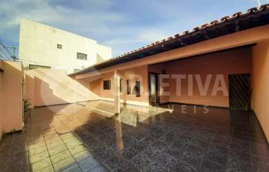 Imagem 5: Casa para aluguel, 3 quartos, 1 suíte, 3 vagas, SANTA MONICA - UBERLANDIA/MG