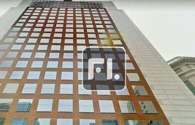 Imagem: O depósito possui 5 Vagas na garagem, 329-0m² de Área e está