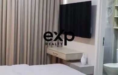 Imagem: O apartamento possui 1 Dormitório, 1 Banheiro, 1 Vaga na garagem