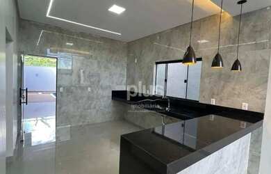 Imagem 5: Casa moderna completa com piscina, churrasqueira e suíte master