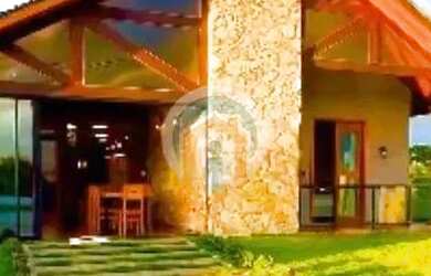 Imagem: A casa em condomínio possui 2 Dormitórios, 3 Banheiros, 1