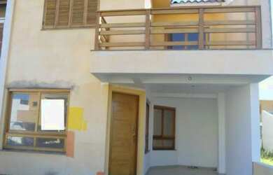 Imagem: A casa possui 3 Dormitórios, 3 Banheiros, 1 Vaga na garagem