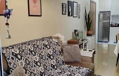 Imagem 9: Apartamento semimobiliado com 2 quartos uma vaga de garagem coberta e...