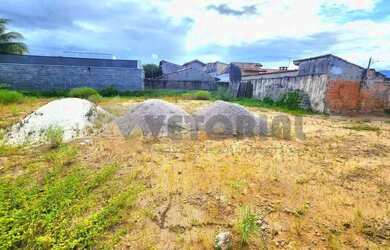 Imagem: O terreno possui 724m² de Área e está localizado em Praia