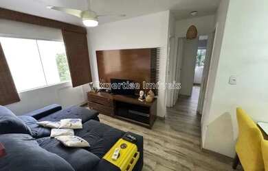 Imagem: O apartamento possui 2 Dormitórios, 1 Banheiro, 1 Vaga na garagem