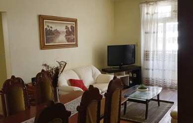 Imagem: O apartamento possui 3 Dormitórios, Acomodam 8 pessoas, 1 Vaga