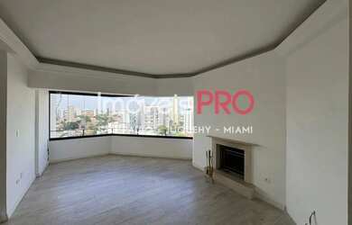 Imagem: O apartamento possui 3 Dormitórios, 3 Banheiros, 2 Vagas na