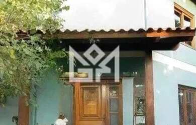 Imagem: A casa possui 3 Dormitórios, 5 Banheiros, 3 Vagas na garagem