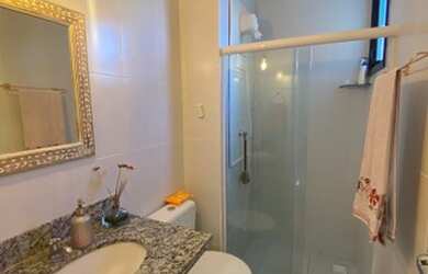 Imagem: O apartamento possui 3 Dormitórios, 2 Banheiros e 1 Vaga na