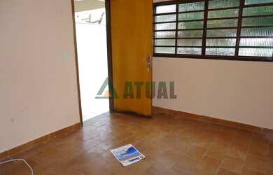 Imagem 6: Otima oportunidade para investidores 02 casas no Jd. Tatiane