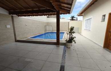 Imagem 7: Maravilhosa casa em alto padrão de 4 suítes no Flórida