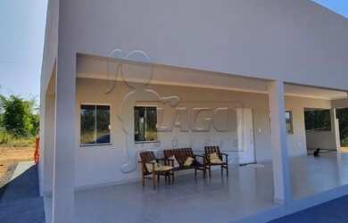 Imagem: A chácara possui 150m² de Área e está localizado em Santa