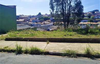 Imagem: O terreno possui 250m² de Área e está localizado em Vila