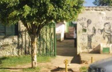 Imagem: O terreno possui 360m² de Área e está localizado em Parque