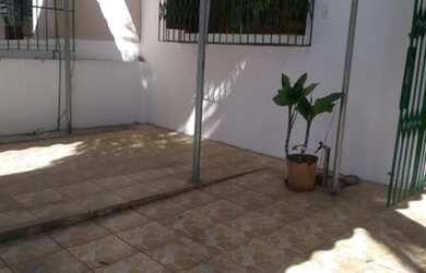 Imagem 4: Casa em Menino Deus. Churrasqueira, 197m² de Área, 3 Vagas na garageme3...