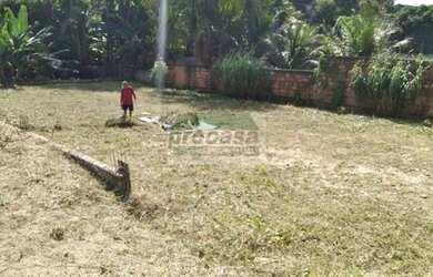 Imagem: O terreno possui 1200m² de Área e está localizado em Flores