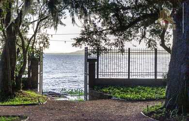 Imagem 2: Vendo casa nova, com acesso direto ao Guaíba, Zona Sul de Porto Alegre