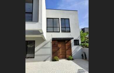 Imagem 7: Casa para venda tem 103 metros quadrados com 2 quartos em Ambrósio - Garopaba - SC