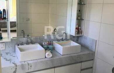 Imagem 8: Casa em Guarujá. Piscina, Churrasqueira, Imóvel mobiliadoeVaranda