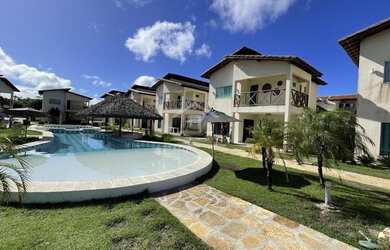 Imagem: A casa em condomínio possui 3 Dormitórios, 2 Banheiros, 2